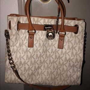 MICHAEL KORS LARGE HANDBAG